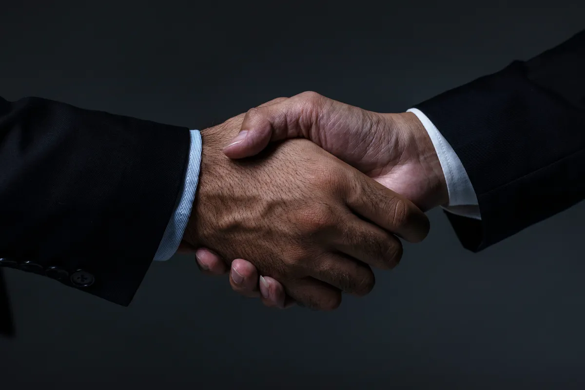 Un accompagnement humain, du premier appel à la première course